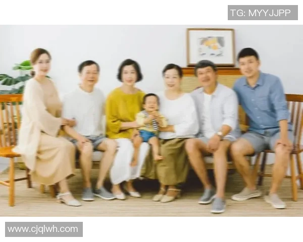 足坛巨星与子女温情瞬间记录家庭背后不为人知的故事